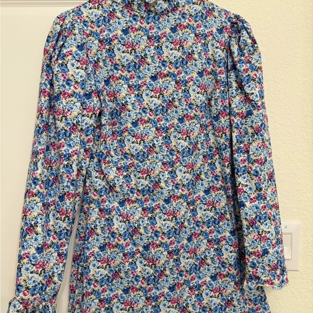 Nasty Gal Blue Floral Long Sleeve Blouse